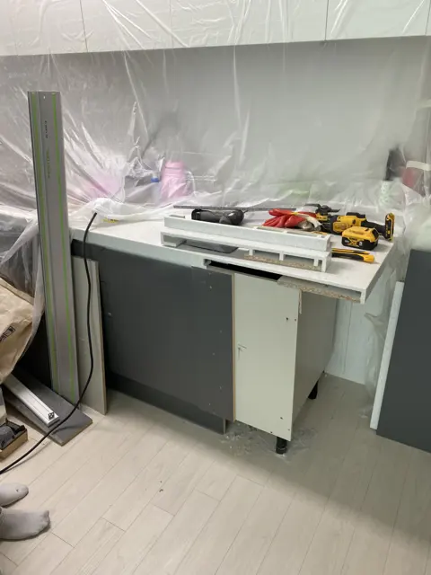 하부장 해체 — ㄱ자 싱크대를 일자로 리폼