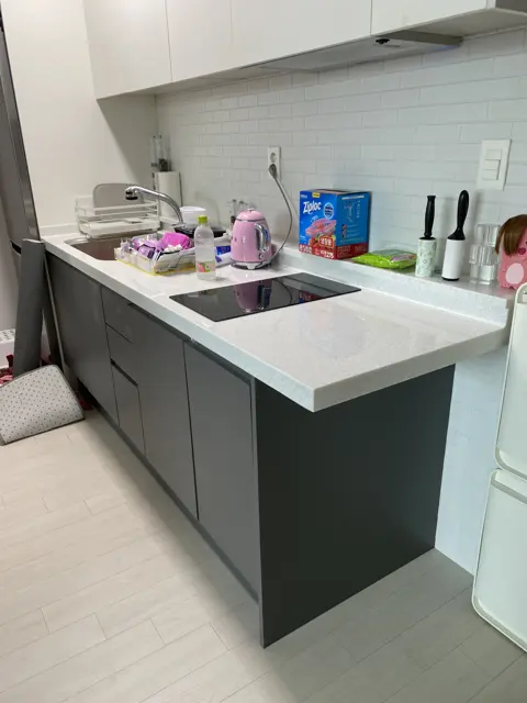 일자로 바꾼 뒤 — ㄱ자 싱크대를 일자로 리폼