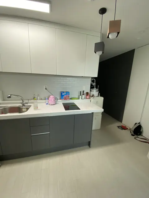 일자로 바꾼 뒤 — ㄱ자 싱크대를 일자로 리폼